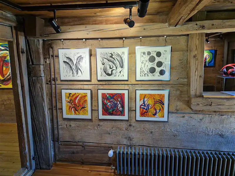 Ausstellung Roberto Lauro in Gossau Abstrakte Malerei und Skulpturen von Roberto Lauro im Dürstelerhaus